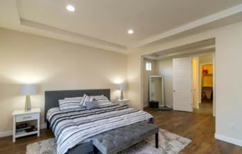 6 Bedroom Homes for Sale in Calgary - Spacious Family and Estate Houses